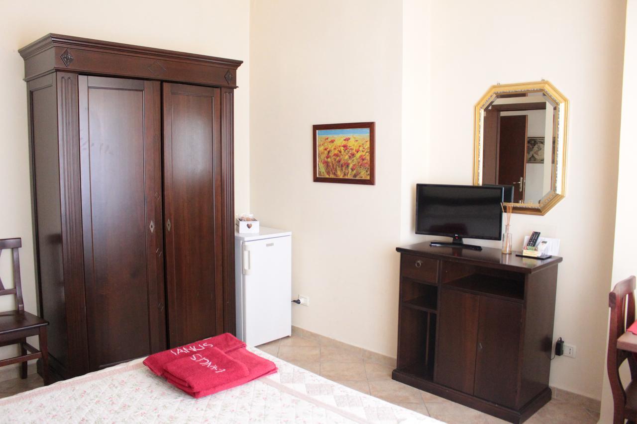 Ianus Guest House Roma Dış mekan fotoğraf